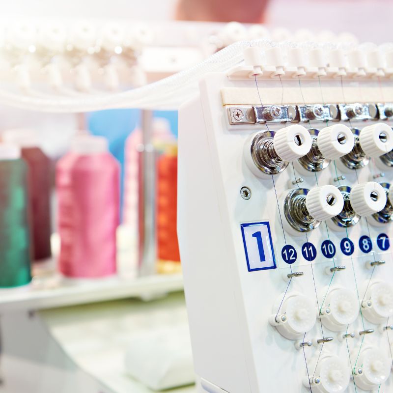 EMBROIDERY_MACHINE_PHOTO