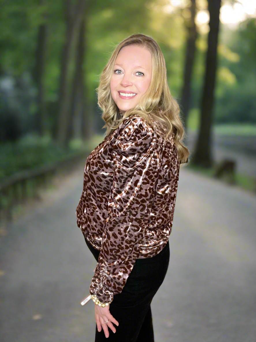 Leopard Velvet Top in Mauve