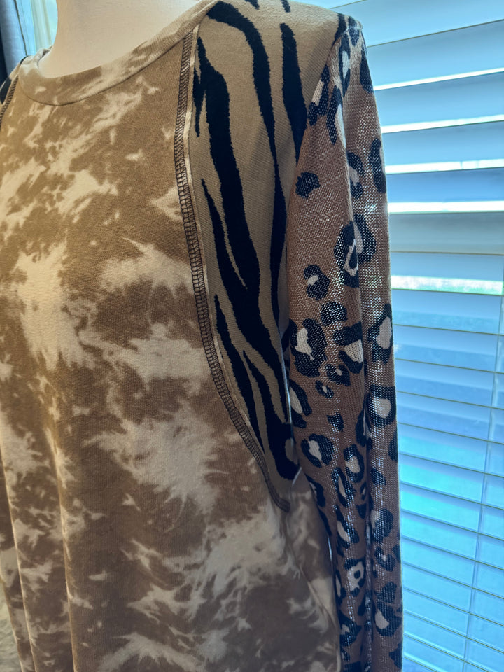 Raglan Long Sleeve Top with Contrasting Sleeves
