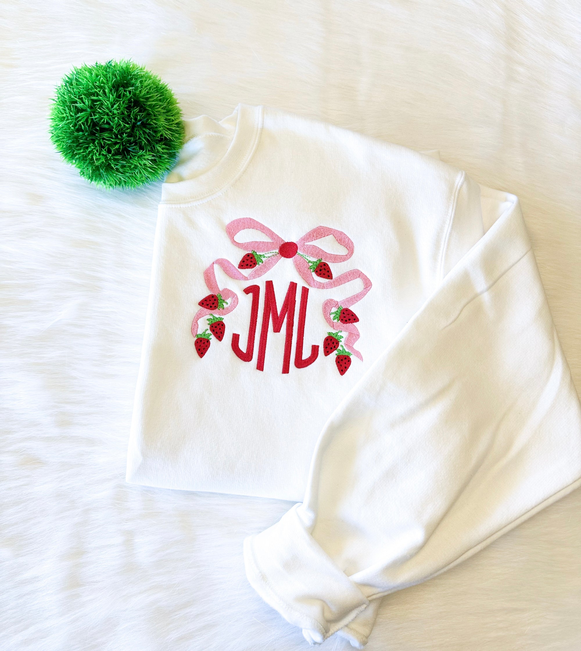 Strawberry and bow monogrammed sweatshirt 