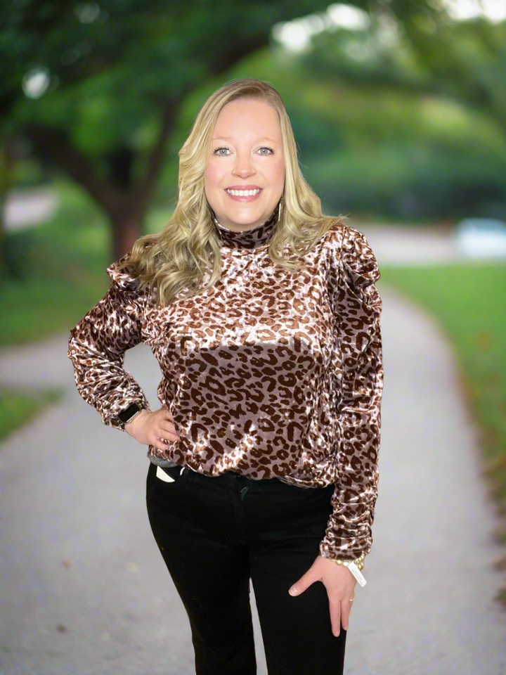 Leopard Velvet Top in Mauve