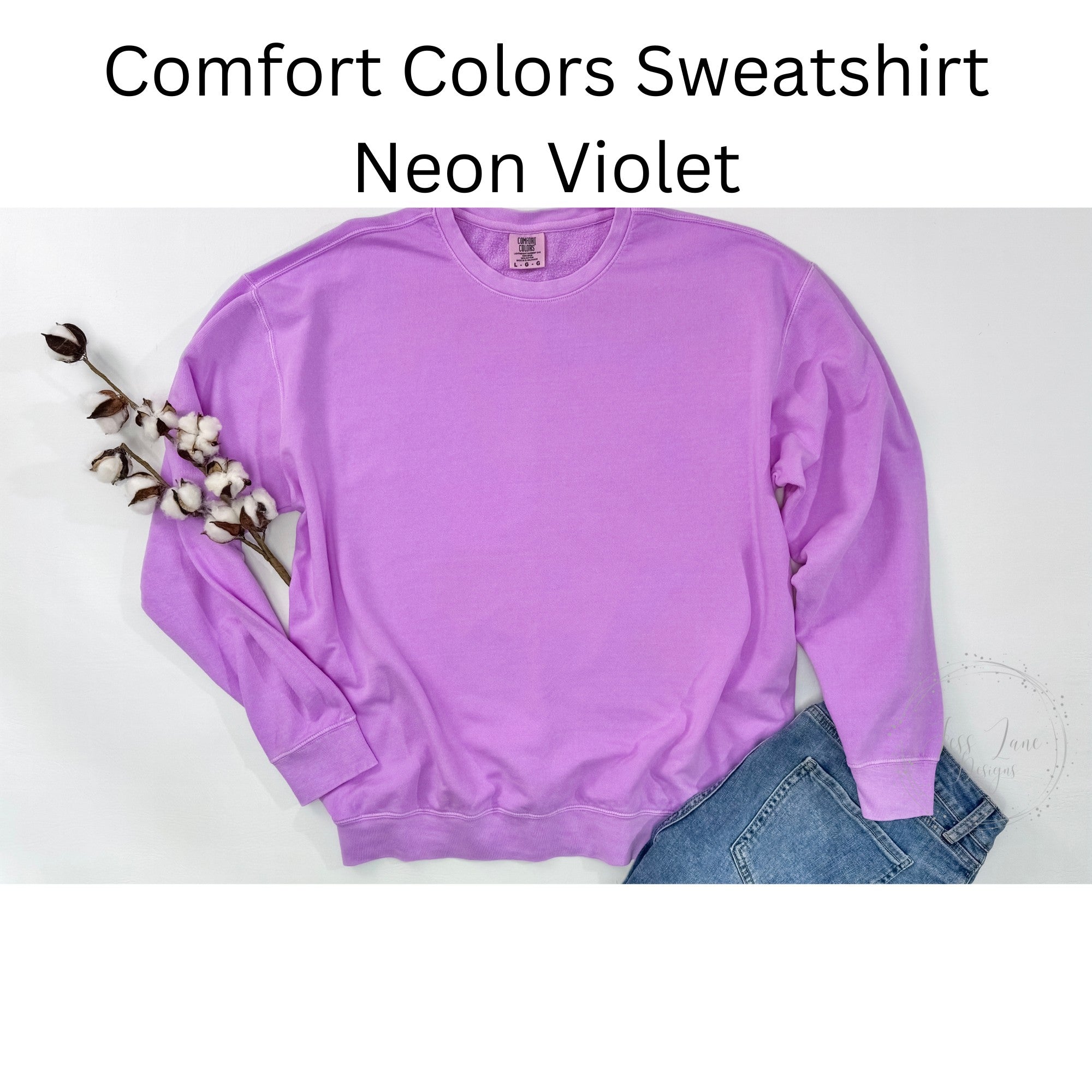 LOVE SEQUINS SWEATSHIRT