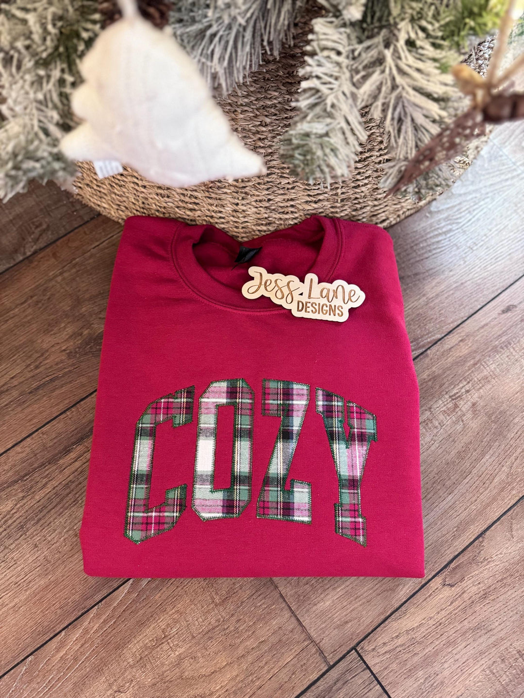 Cozy Flannel Embroidered Sweatshirt for Women 