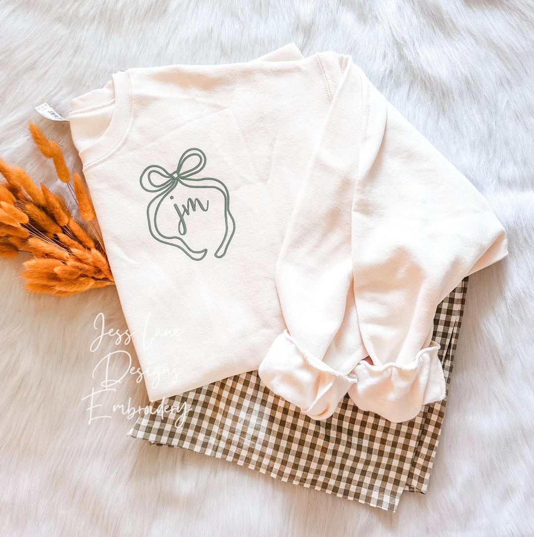 Personalized Christmas Gift Women Embroidered Monogram Sweatshirt Custom Initial Bow Frame Design Left Chest Placement Long Sleeve Pullover Casual Winter Clothing Ribbed Cuff Details Fall Seasonal Apparel Comfortable Crewneck Style Holiday