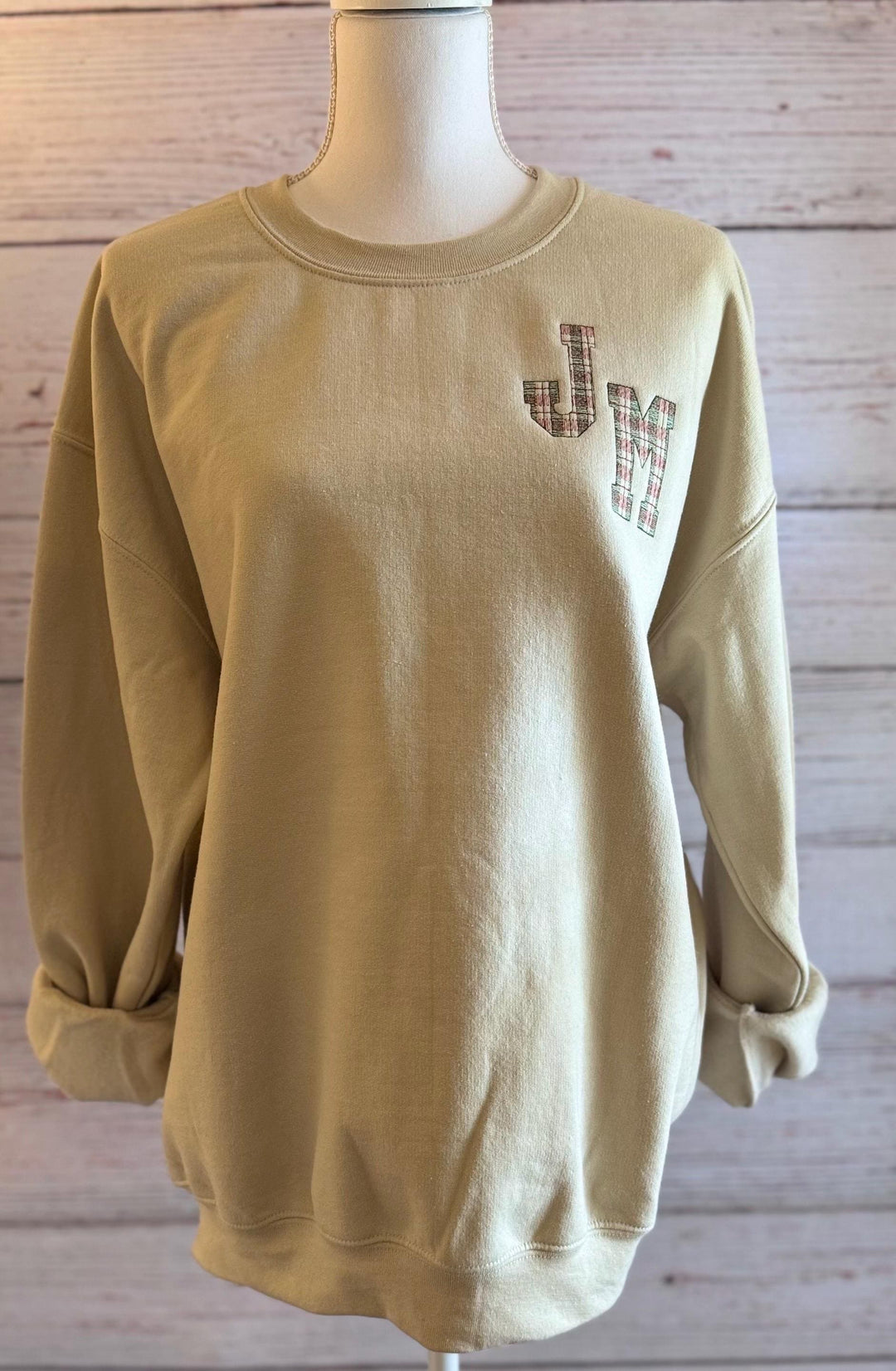 Plaid Monogram Sweatshirt, Christmas Monogram Crewneck, Personalized Initial Sweatshirt, Embroidered Holiday Gift for Her