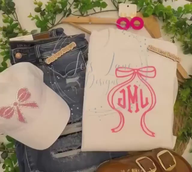 Tied Elegance Bow & Monogram Embroidered Sweatshirt / Custom Monogram Sweatshirt / Custom Embroidery / Bow and Monogram Shirt / Mother's Day
